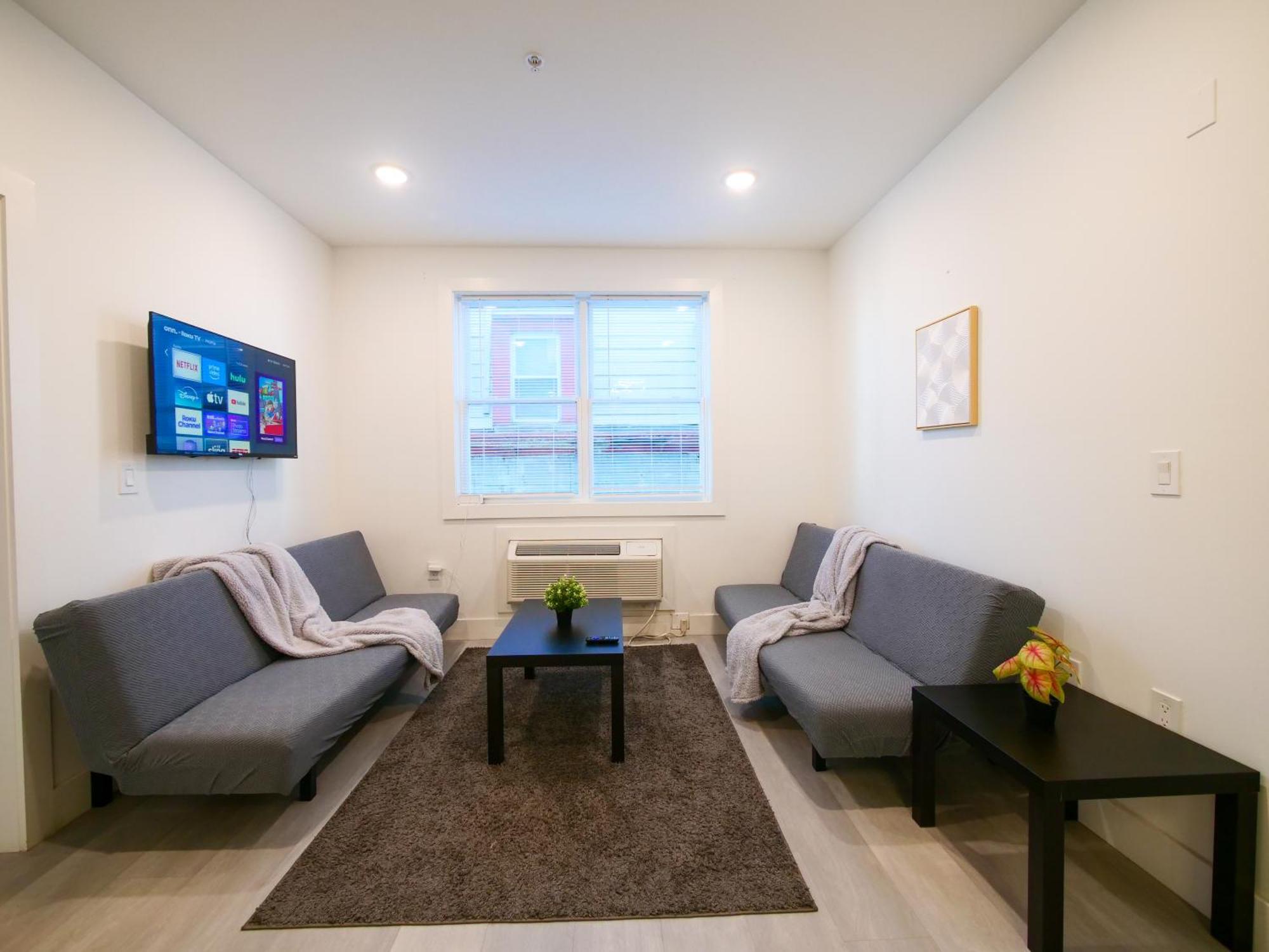 New Modern Serenity- 2Br Retreat Near New York City ベイヨン エクステリア 写真